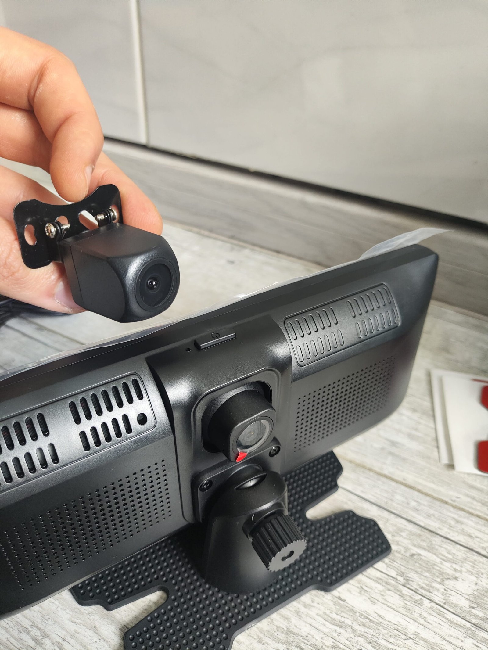 10 Colių universali Carplay multimedija su registratoriaus funkcija