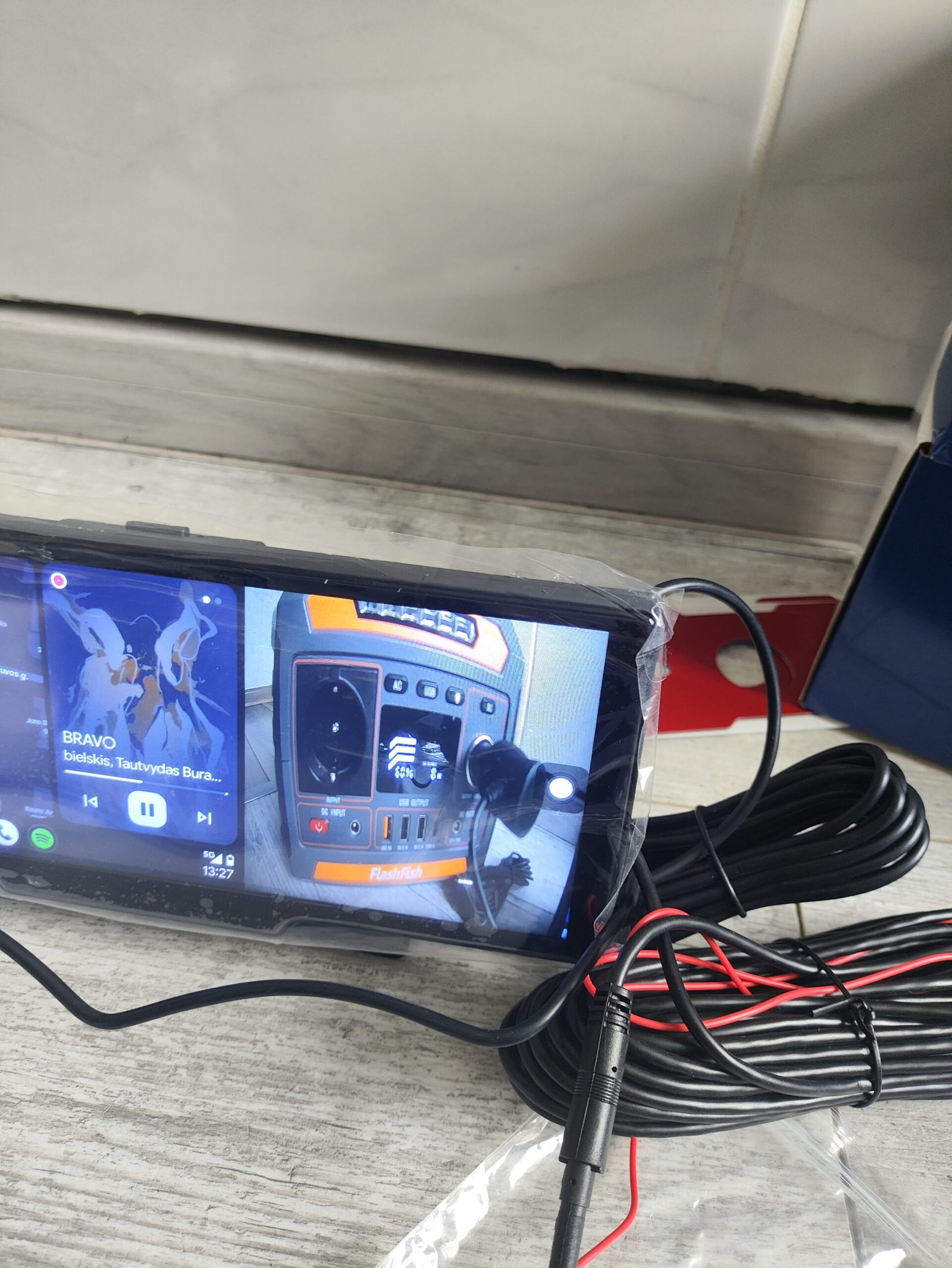 10 Colių universali Carplay multimedija su registratoriaus funkcija