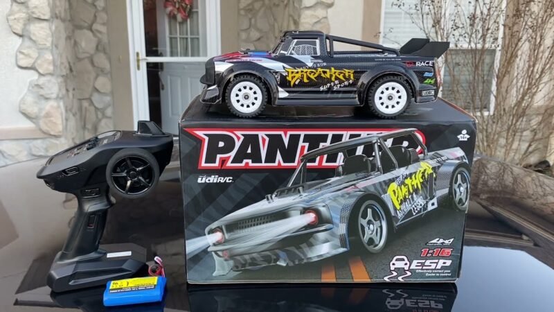 UDIRC BREAKER DRIFT SPORT 1/16 automodelis drift ralio modelis bolidas valdomas pulteliu