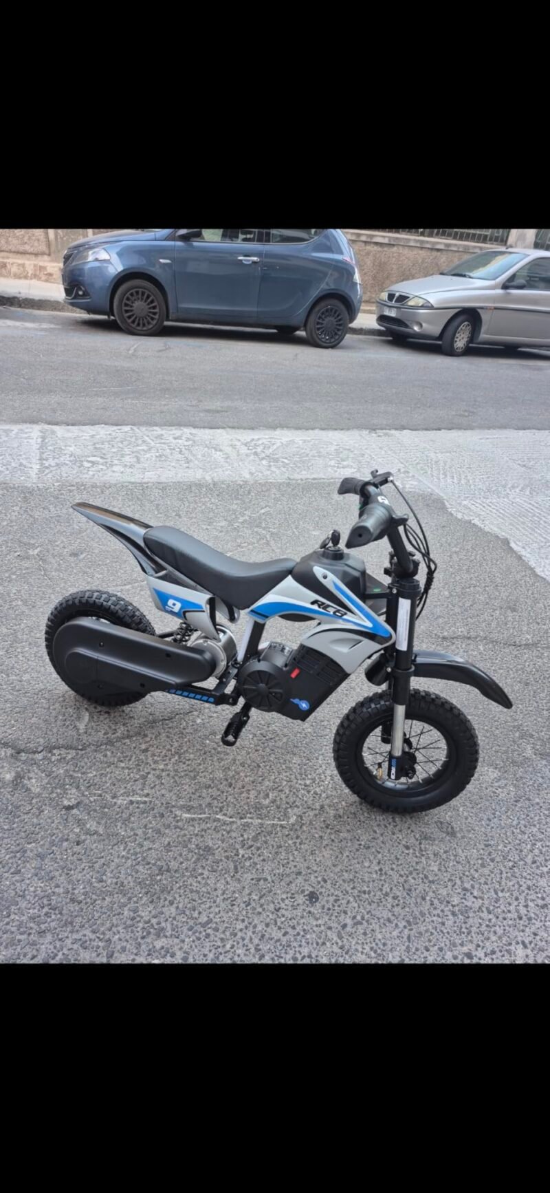 RCB R9X Pro elektrinis krosinis motociklas vaikams vaikiškas balansinis dviratis